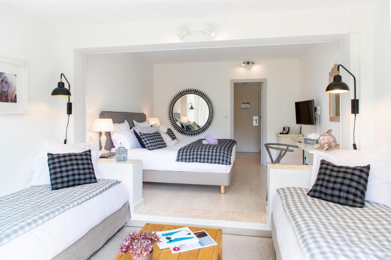 Hotel Font Mourier Cogolin Bagian luar foto