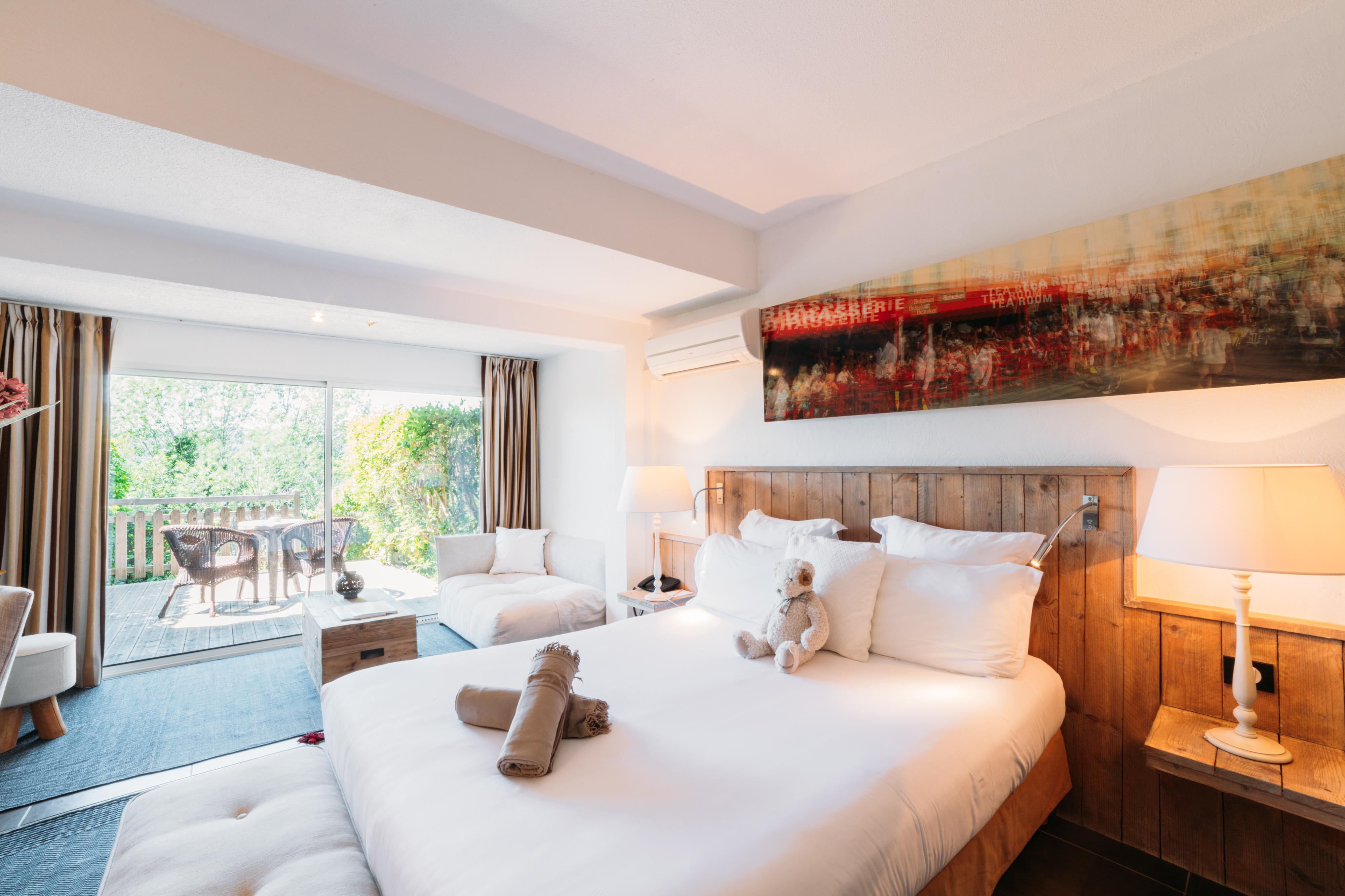 Hotel Font Mourier Cogolin Bagian luar foto