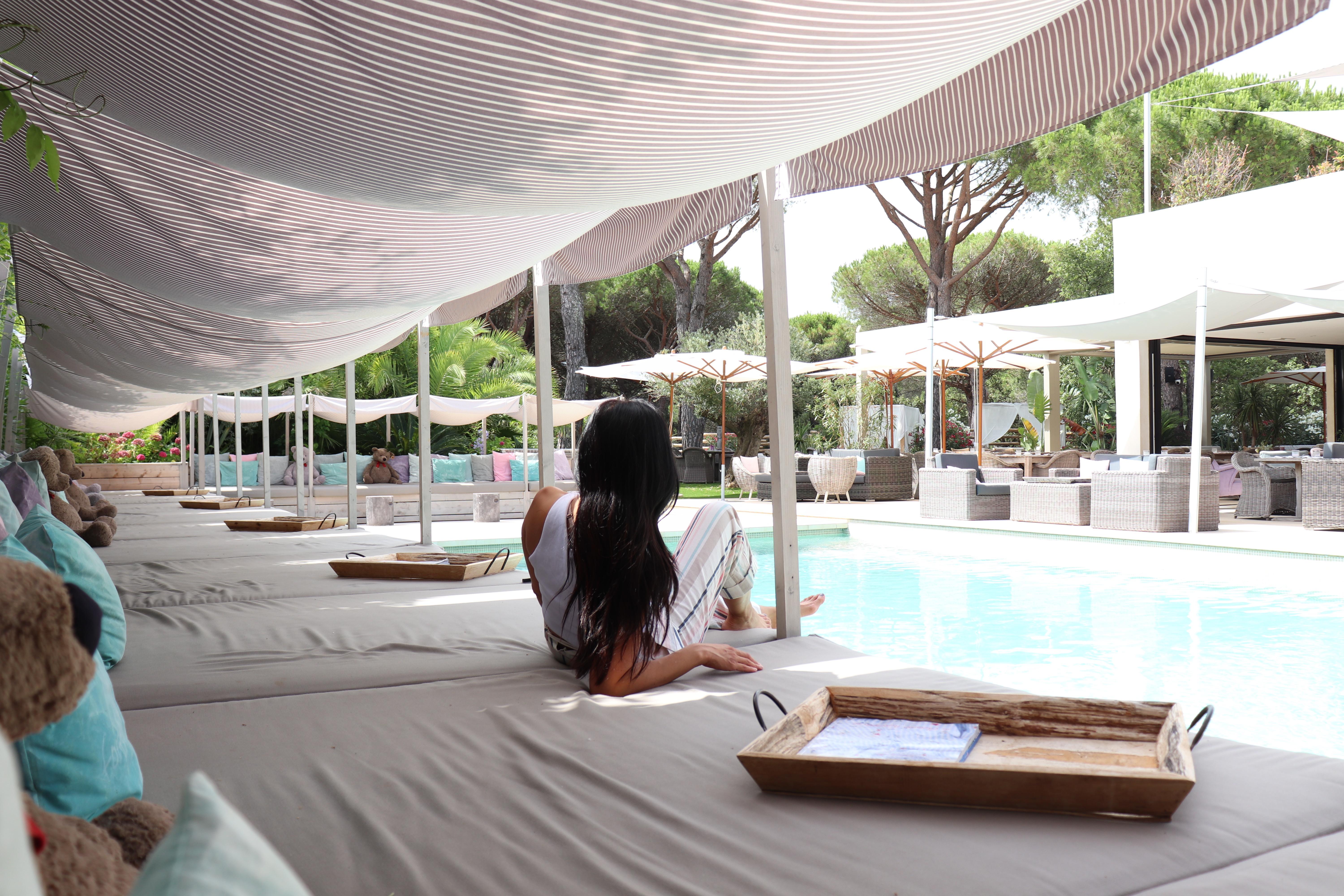 Hotel Font Mourier Cogolin Bagian luar foto