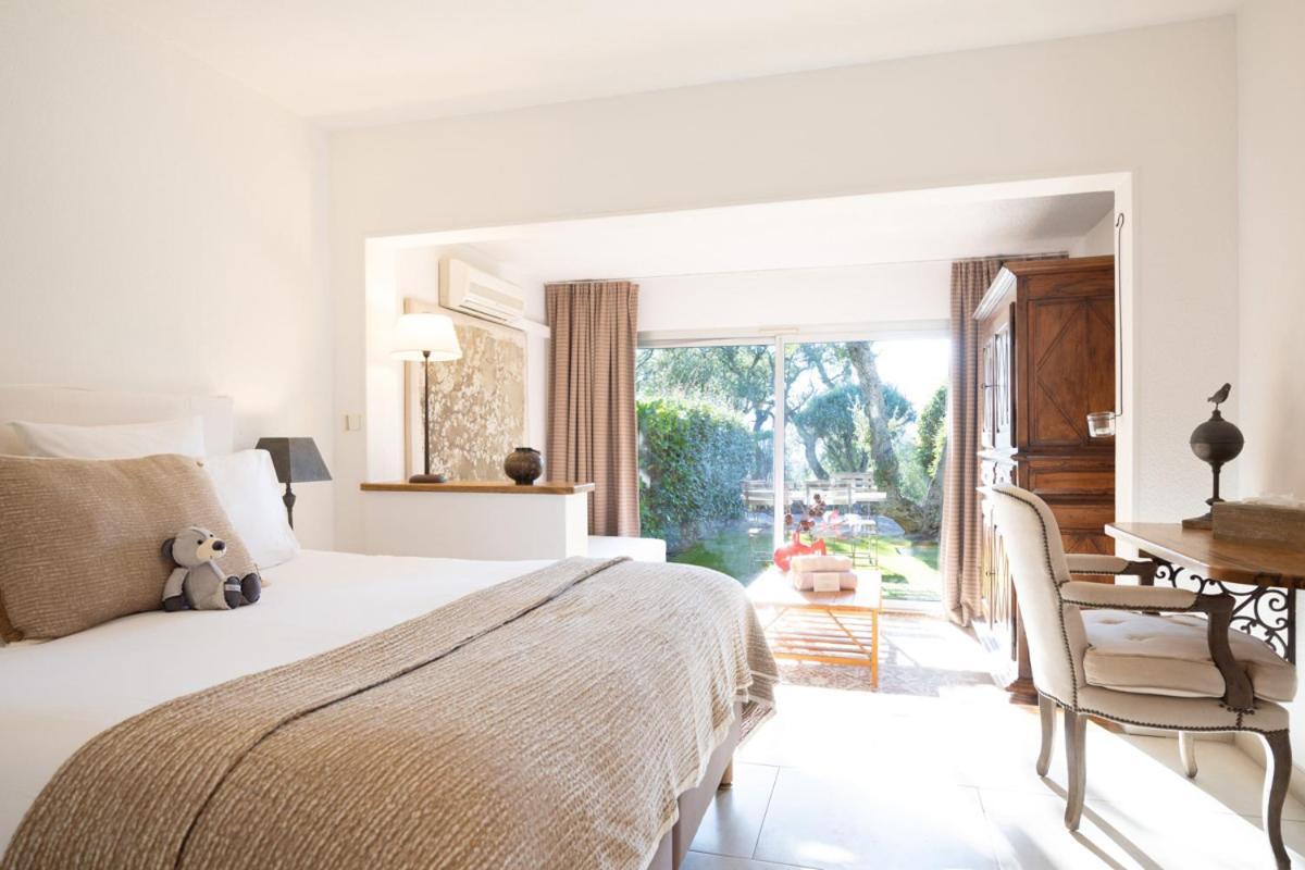 Hotel Font Mourier Cogolin Bagian luar foto