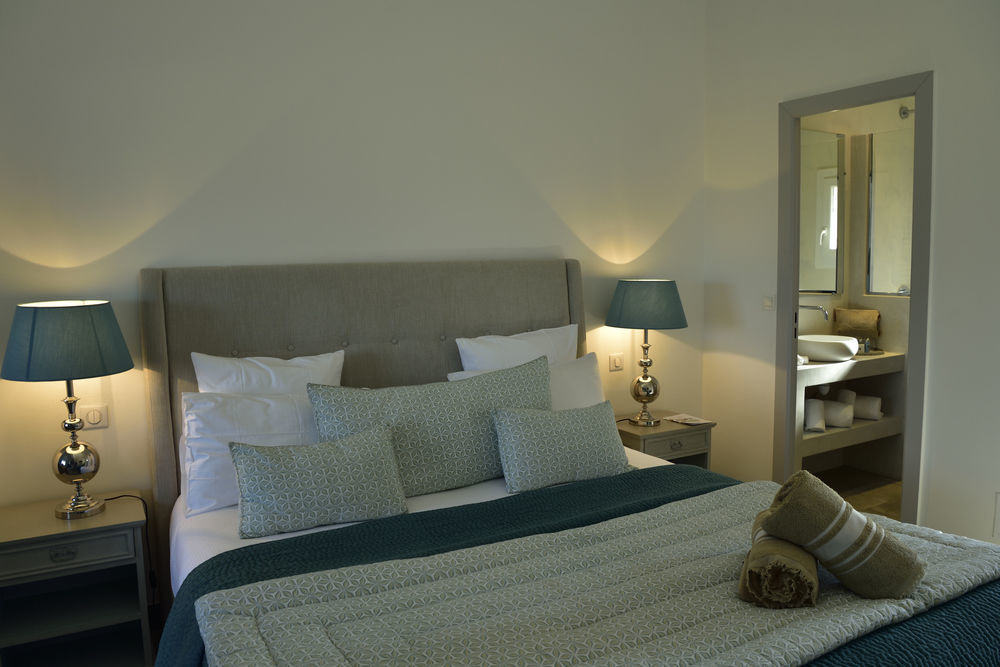 Hotel Font Mourier Cogolin Bagian luar foto