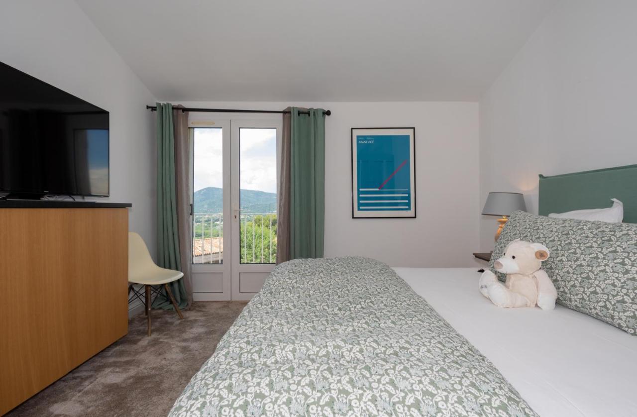 Hotel Font Mourier Cogolin Bagian luar foto
